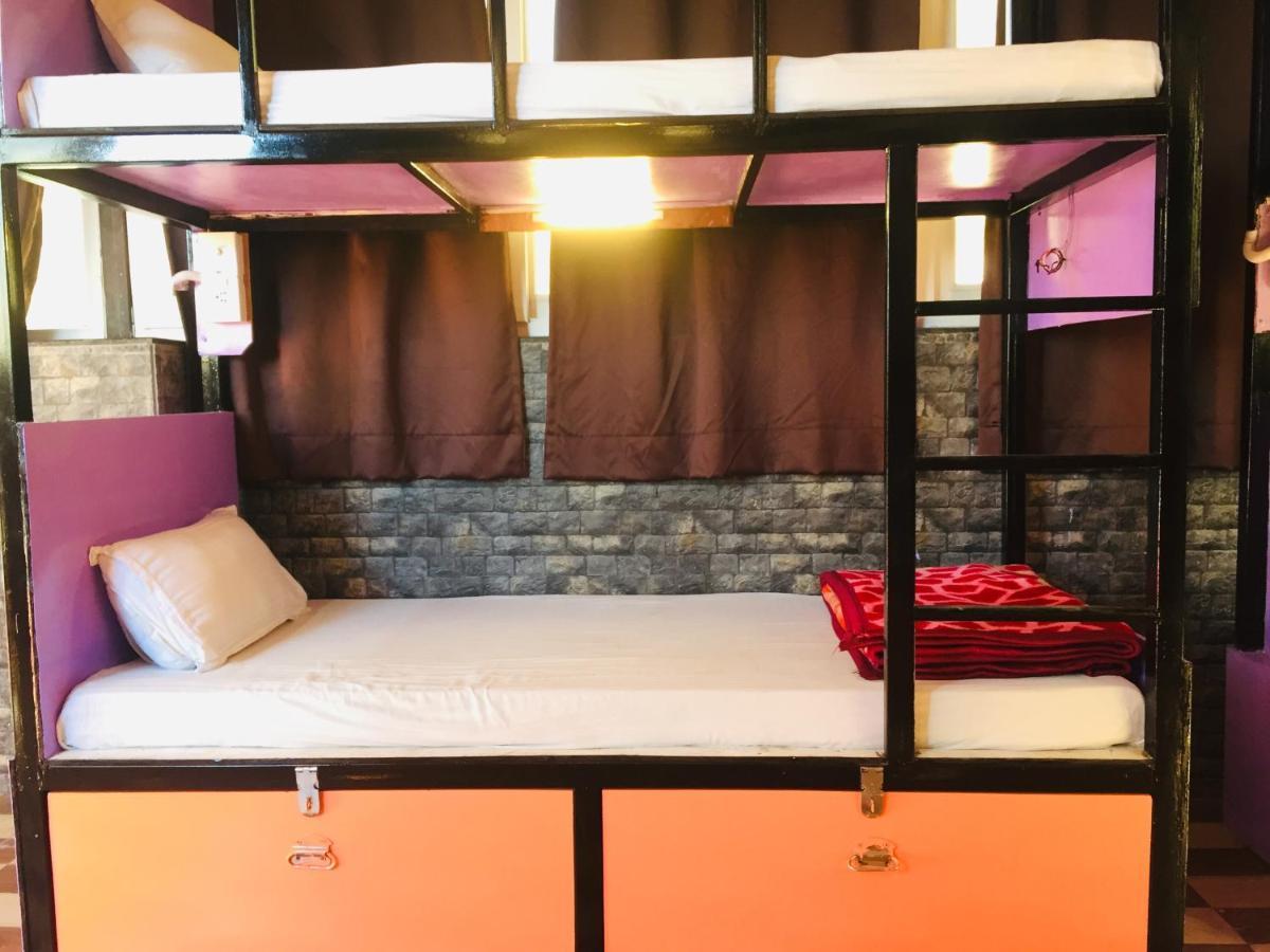 Hotel Cosy Nook Rishikesh Exterior photo